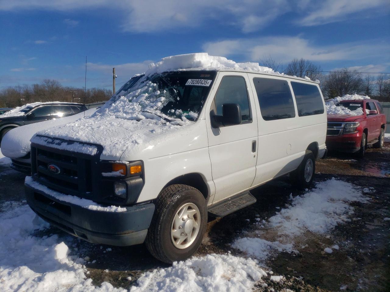 2014 Ford Econoline E350 Super Duty Wagon