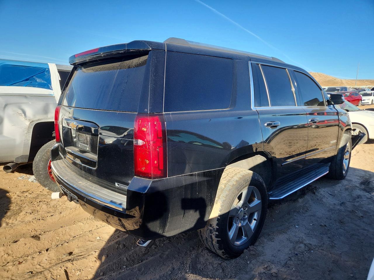 2017 Chevrolet Tahoe C1500 Premier - Фото 3
