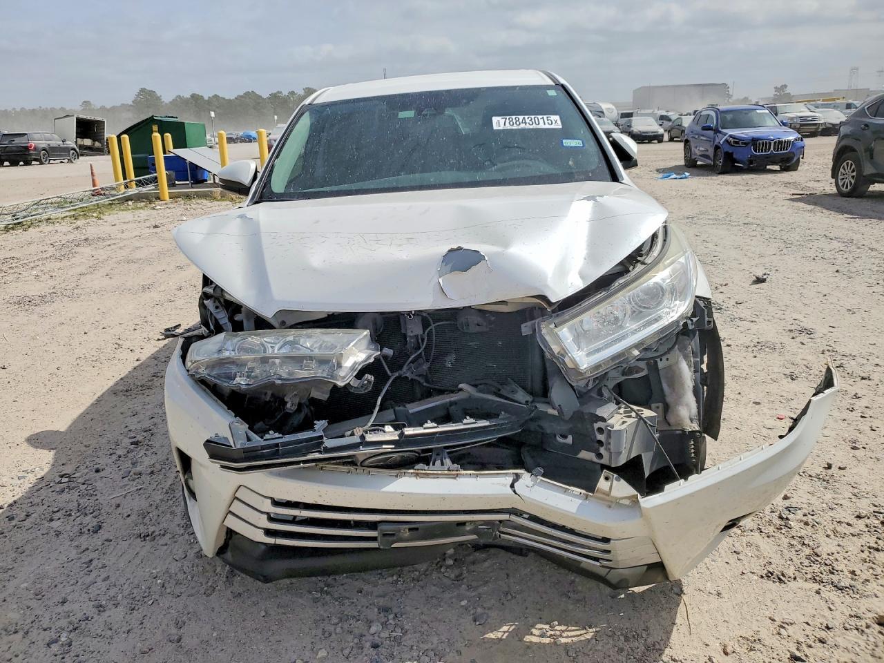 2017 Toyota Highlander Le Plus - Фото 5
