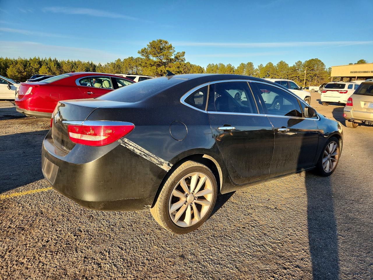 2014 Buick Verano - Image 3