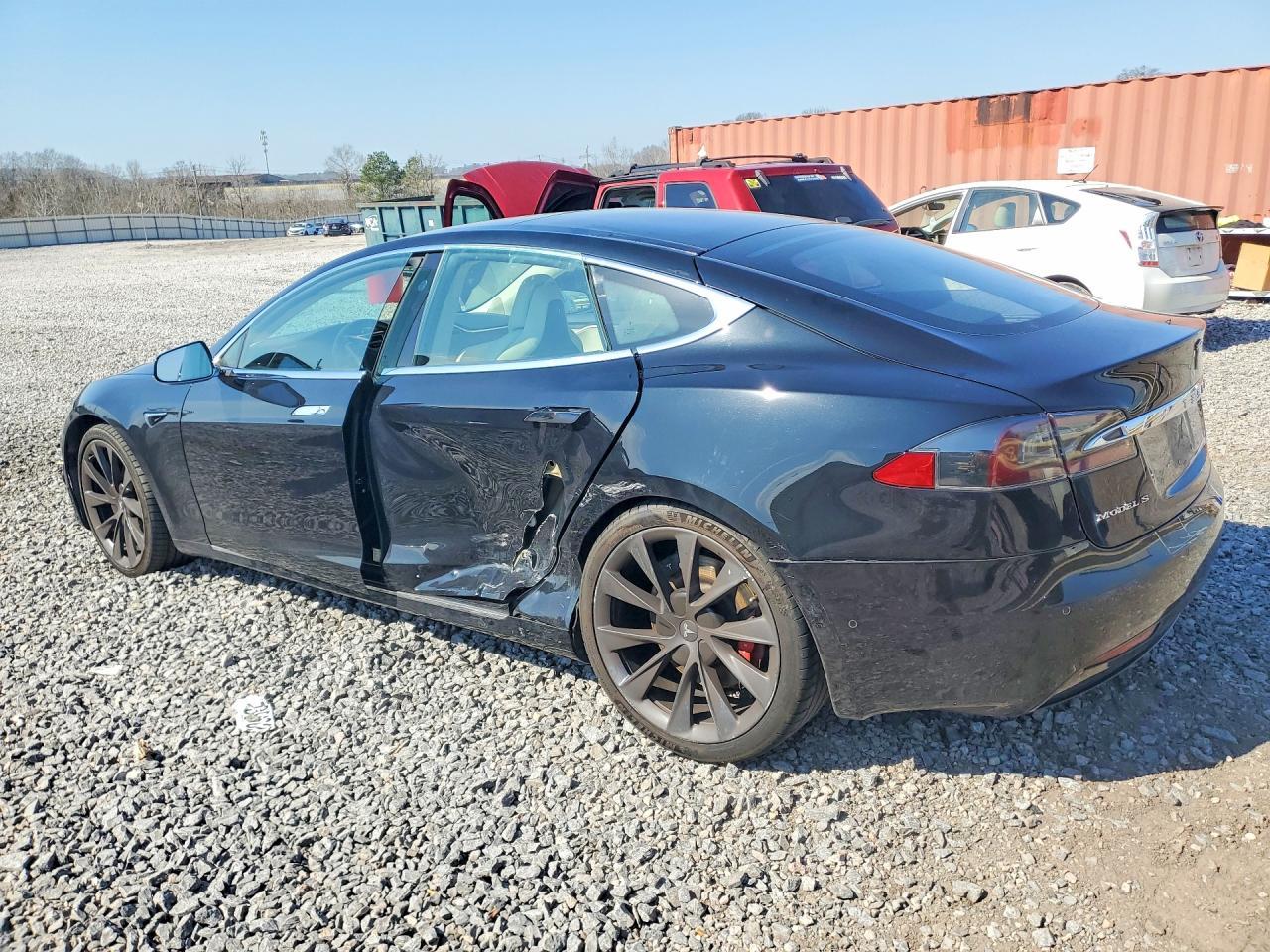 2018 Tesla Model S - Фото 2