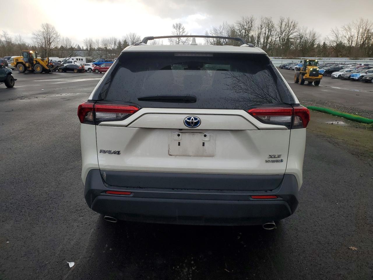 2021 Toyota Rav4 - Image 6