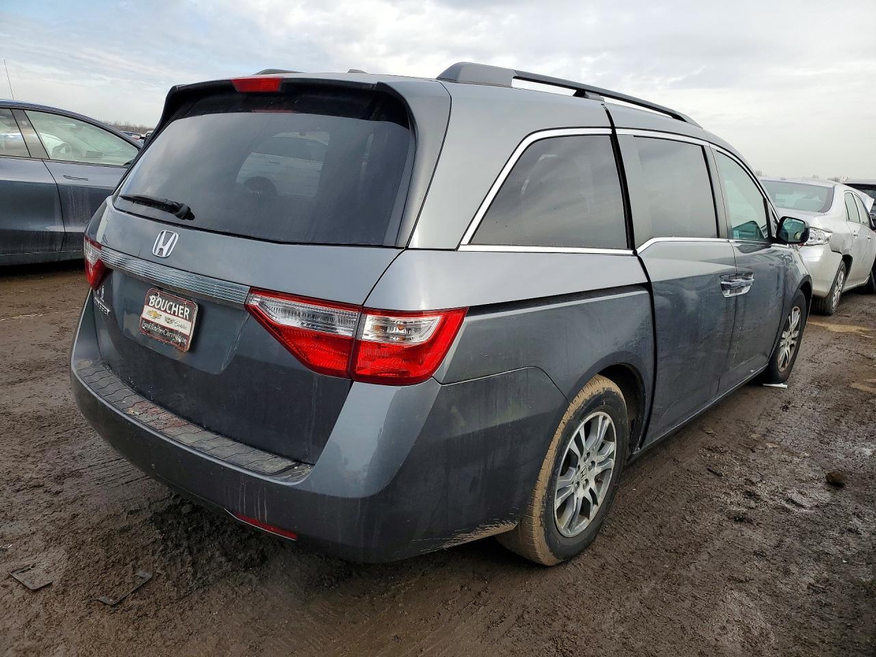 2013 Honda Odyssey Exl - Фото 3