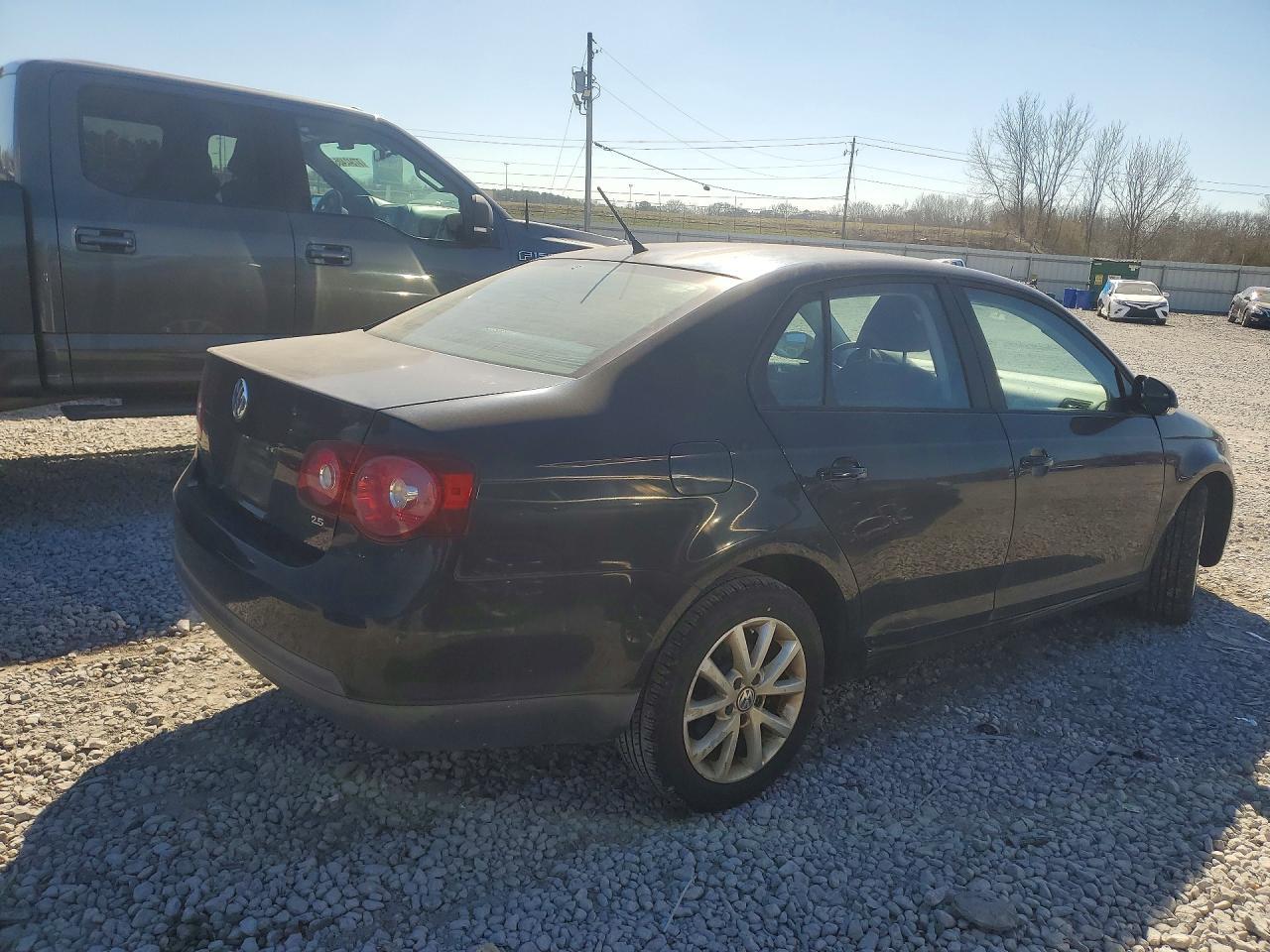 2010 Volkswagen Jetta Se - Фото 3