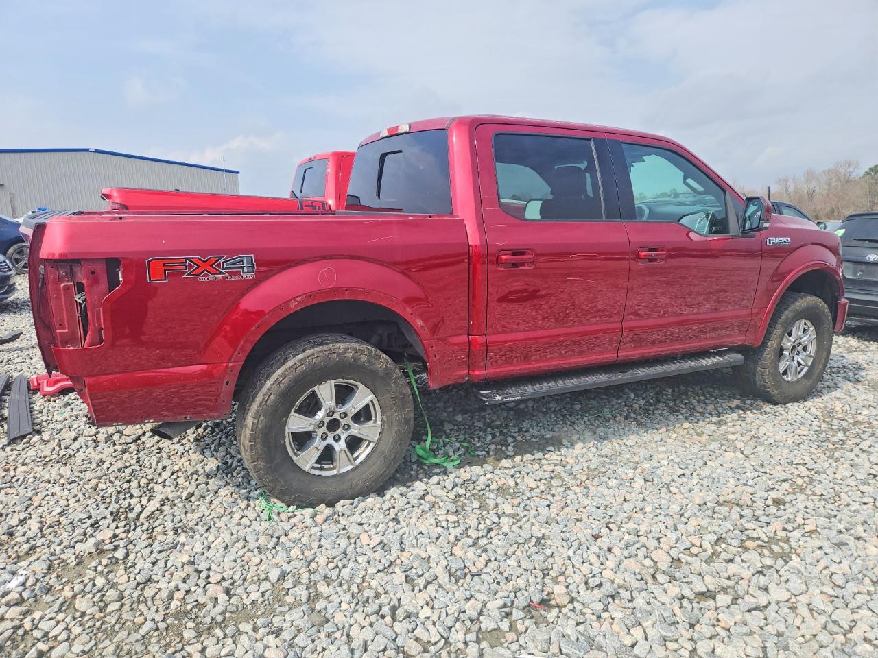2015 Ford F150 Supercrew - Фото 3