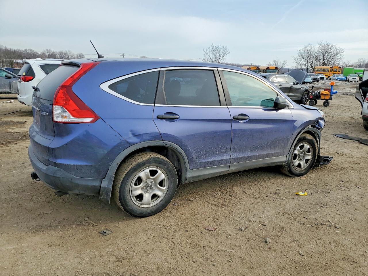 2014 Honda Cr-V Lx - Image 3