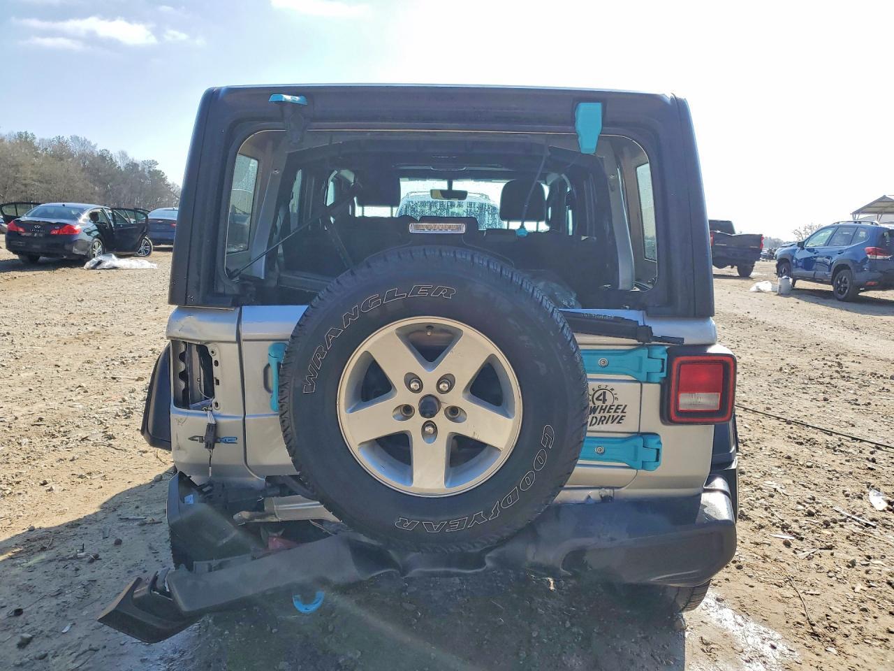 2023 Jeep Wrangler 4Xe - Фото 6