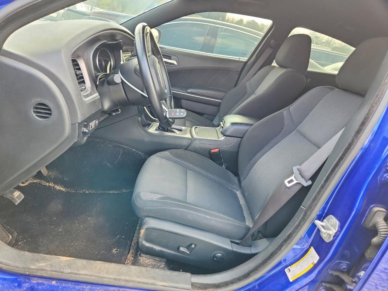2022 Dodge Charger Sxt - Фото 7