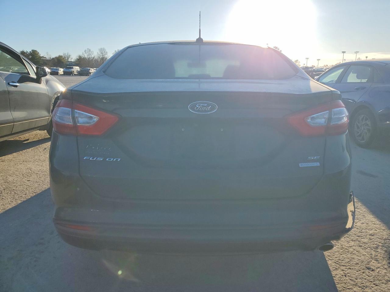 2014 Ford Fusion Se - Фото 6