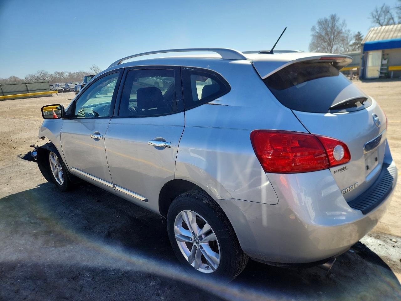 2012 Nissan Rogue S - Image 2