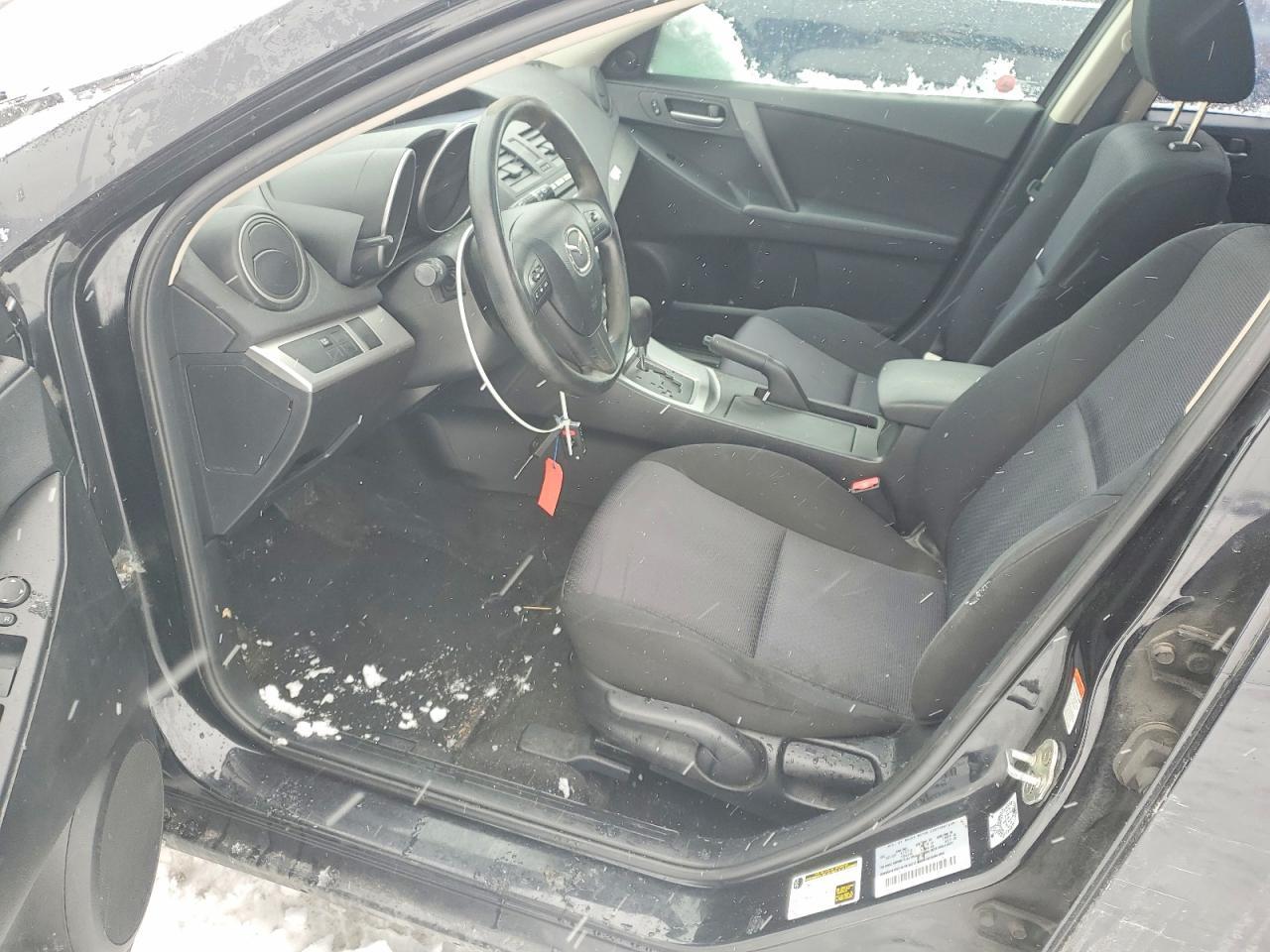2010 Mazda 3 S - Image 7