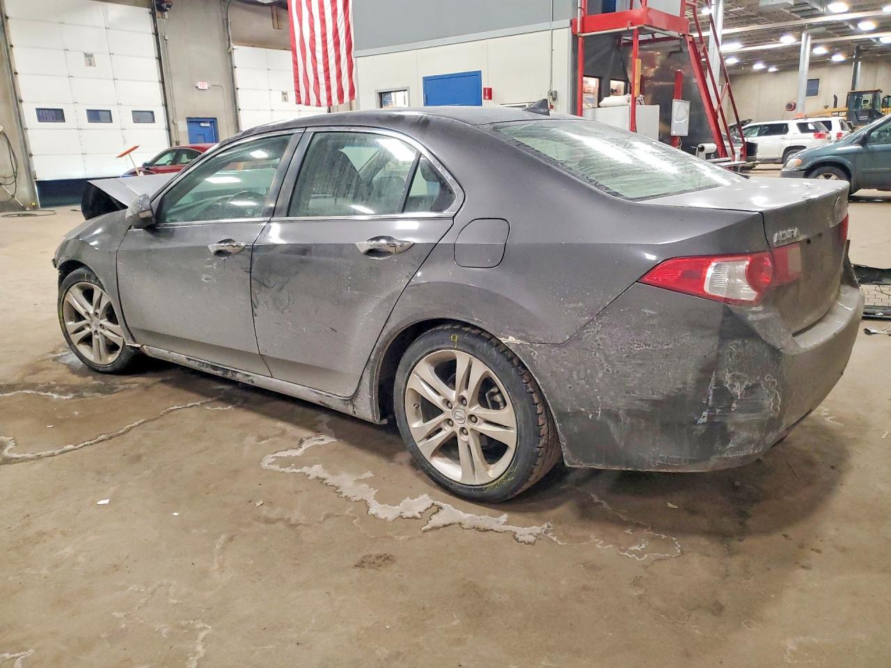 2010 Acura Tsx - Image 2