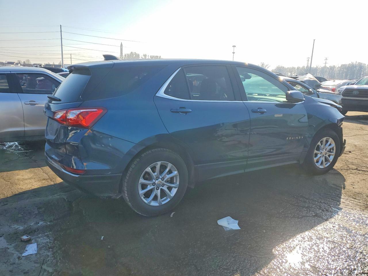 2020 Chevrolet Equinox Lt - Фото 3