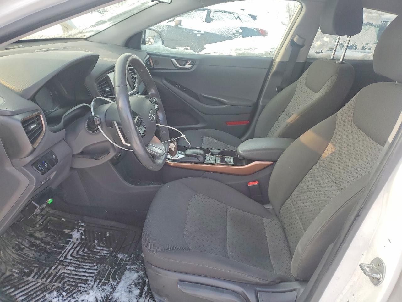 2019 Hyundai Ioniq Preferred - Фото 7