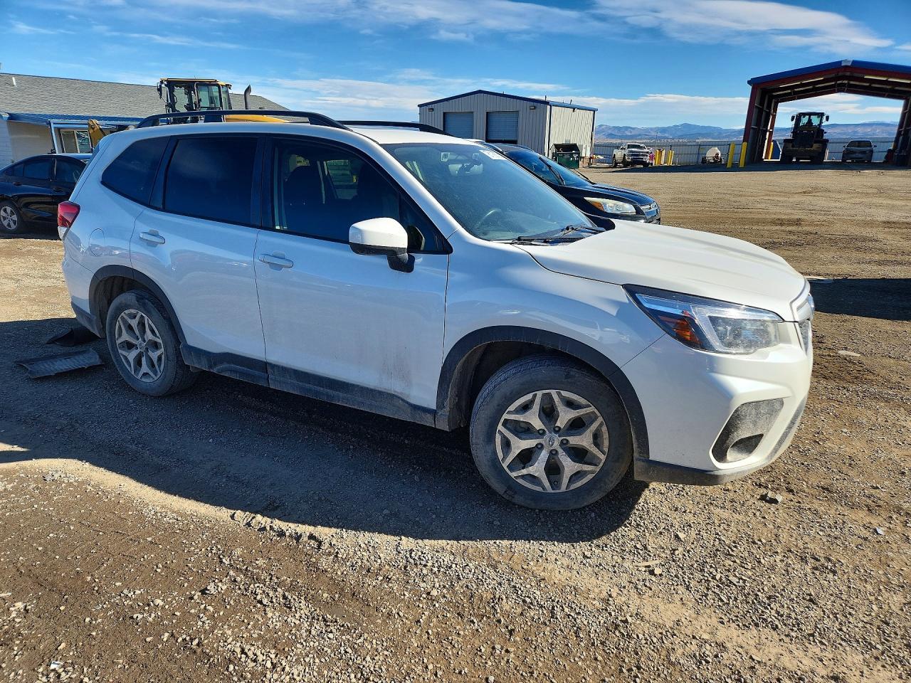 2021 Subaru Forester Premium - Фото 4