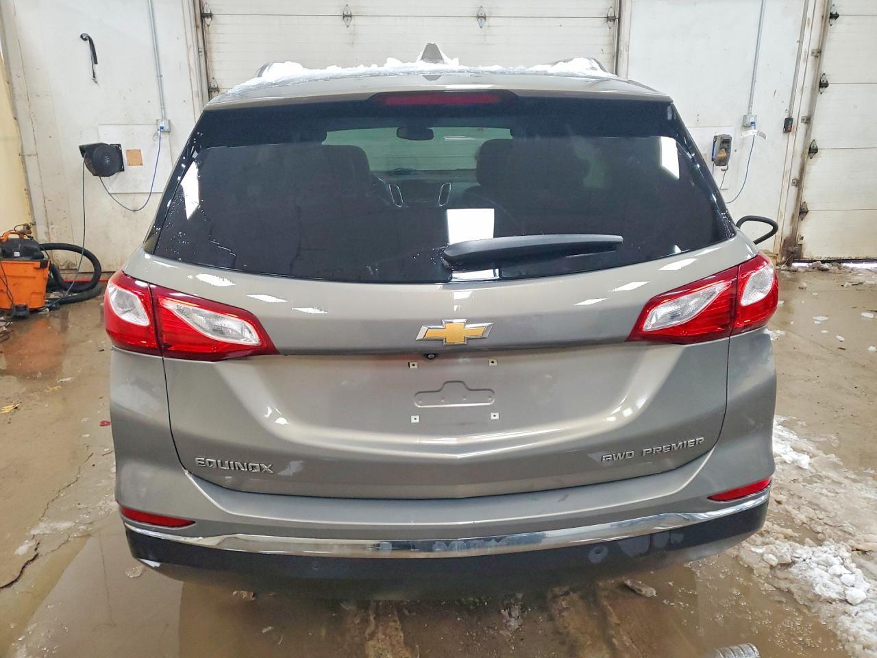2019 Chevrolet Equinox Premier - Image 6