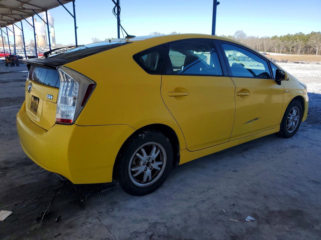 2010 Toyota Prius - Image 3