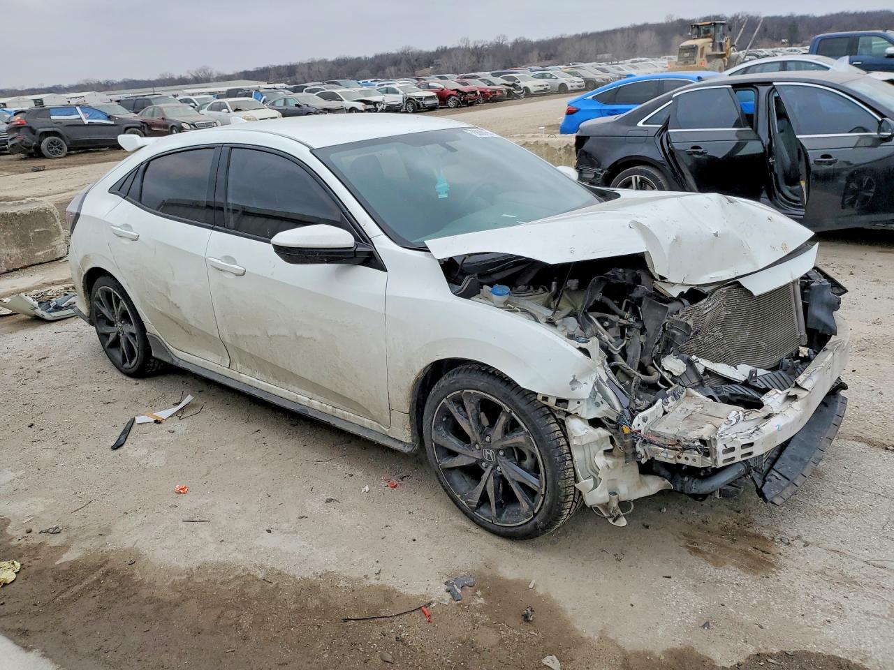 2017 Honda Civic Sport - Фото 4