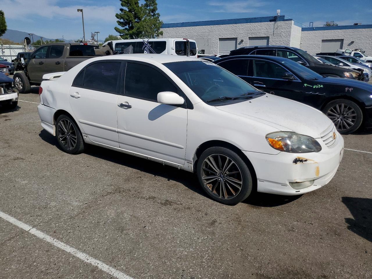 2003 Toyota Corolla Ce - Фото 4