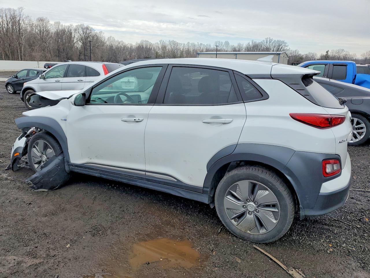 2020 Hyundai Kona Electric Limited - Image 2