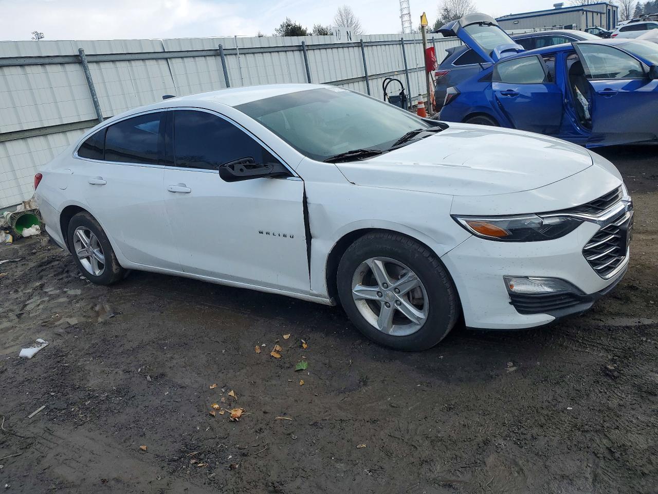 2020 Chevrolet Malibu Ls - Фото 4