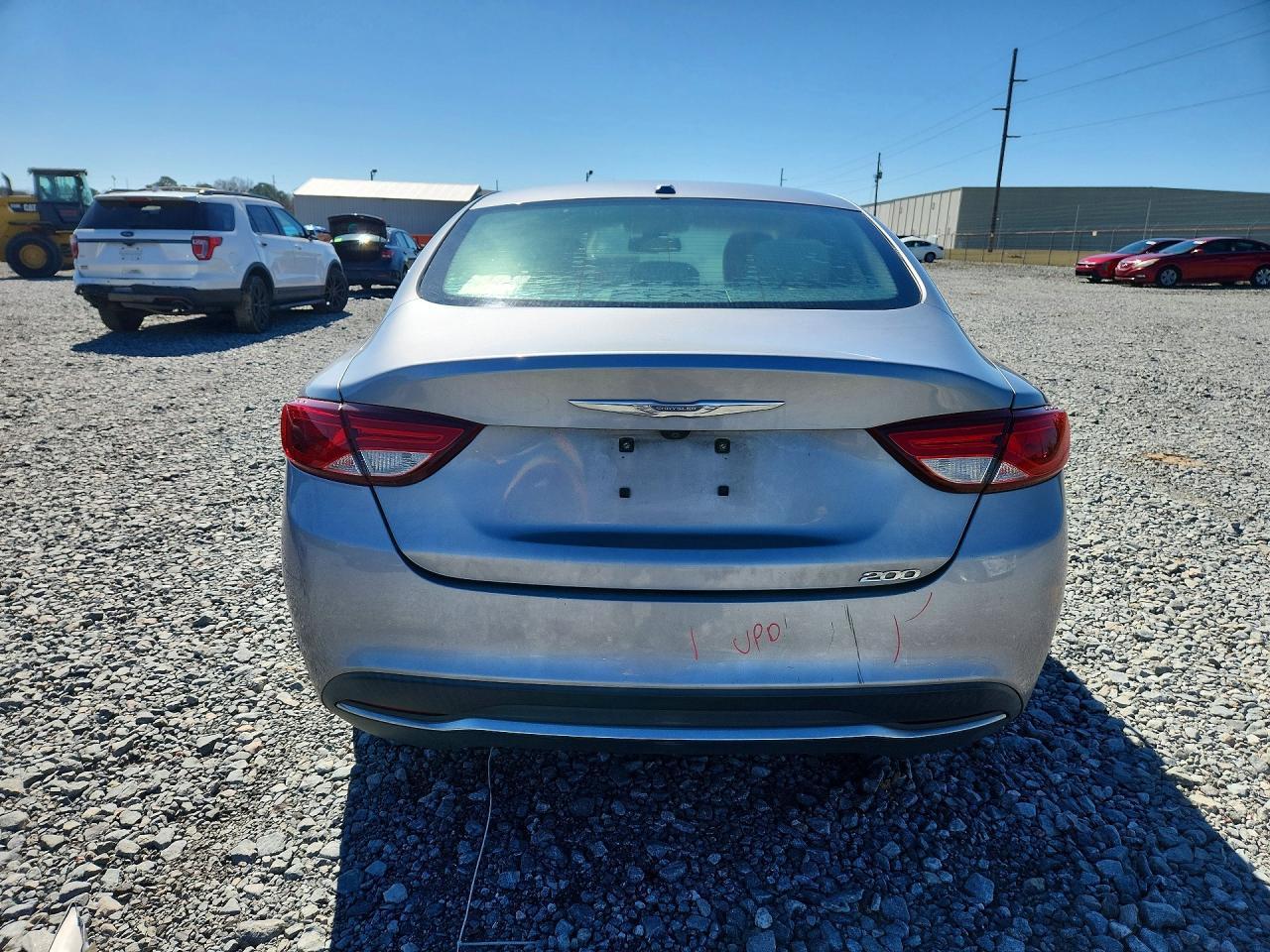 2016 Chrysler 200 Limited - Фото 6