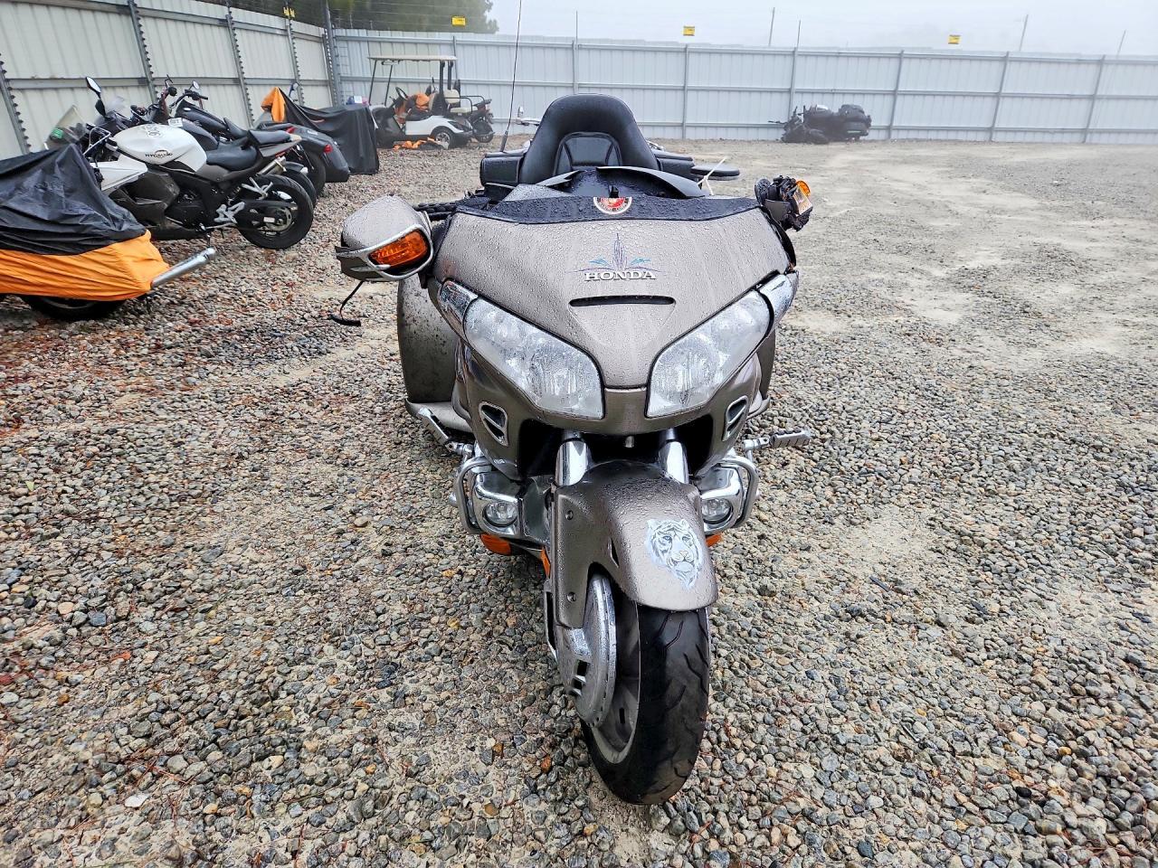 2006 Honda Gl1800 - Фото 2