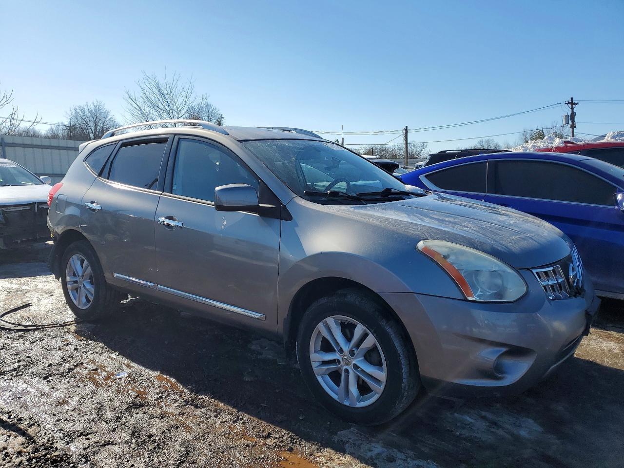 2013 Nissan Rogue S - Image 4