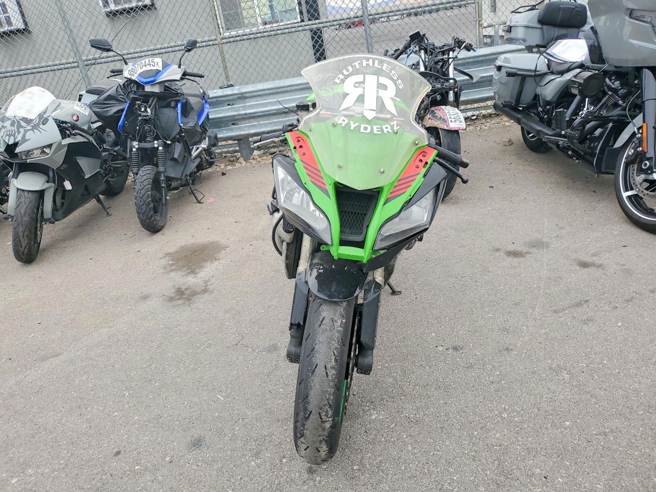 2011 Kawasaki Zx1000 J - Фото 2