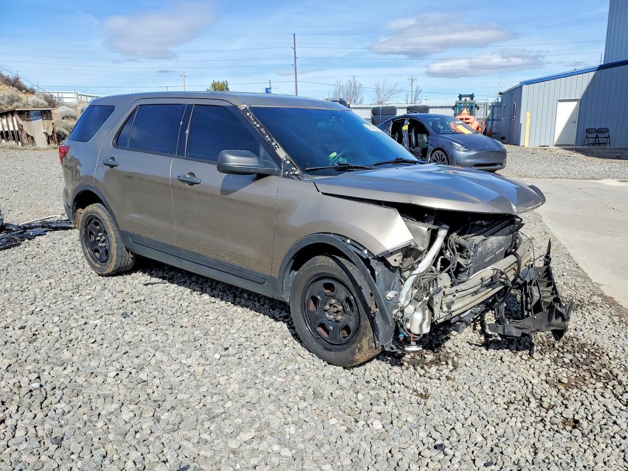 2016 Ford Explorer Police Interceptor - Фото 4
