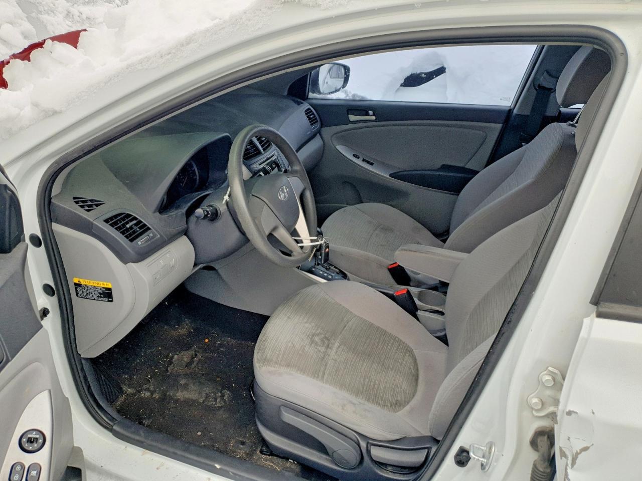 2017 Hyundai Accent Se - Фото 7