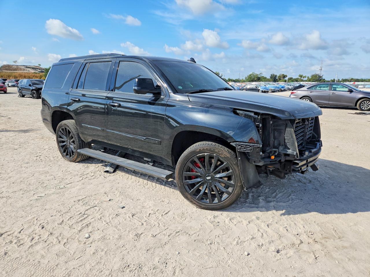 2019 Cadillac Escalade Platinum - Фото 4