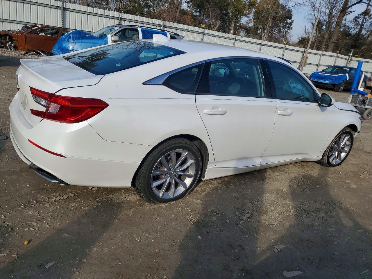 2021 Honda Accord Lx - Фото 3