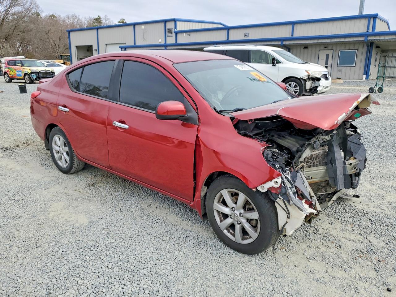 2014 Nissan Versa - Фото 4