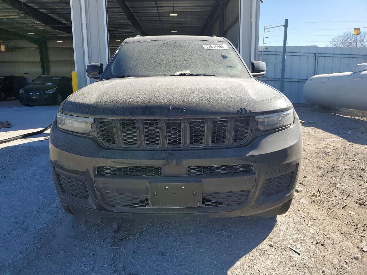 2023 Jeep Grand Cherokee L Laredo - Image 5