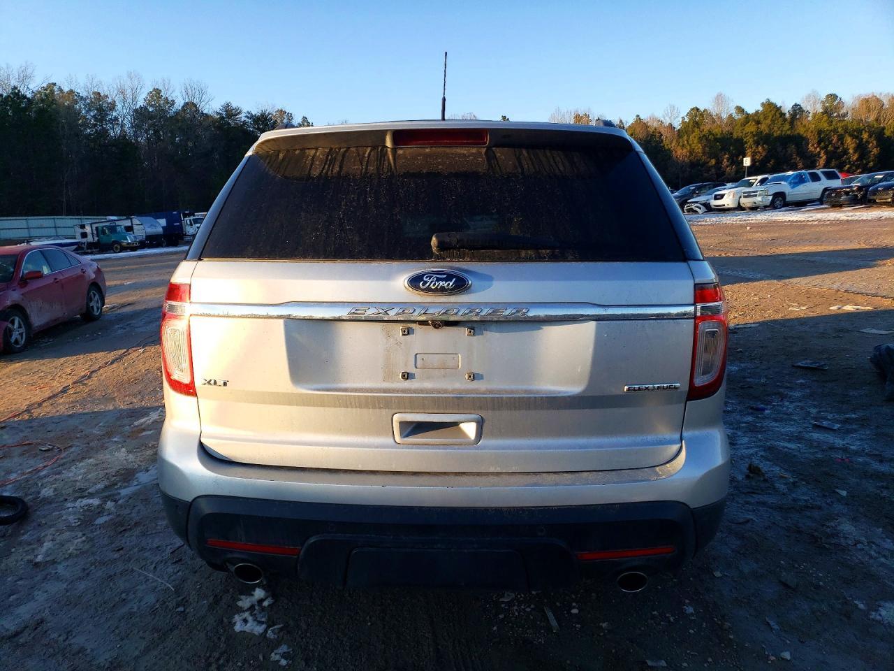 2013 Ford Explorer Xlt - Фото 6