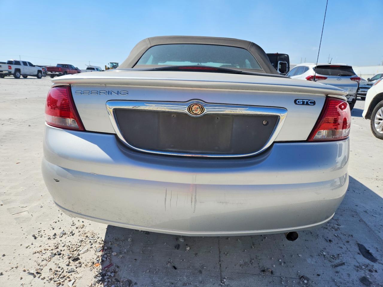 2004 Chrysler Sebring Gtc - Image 6