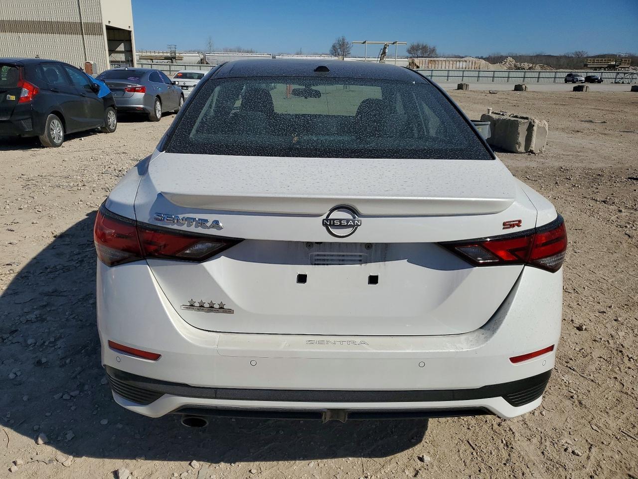 2024 Nissan Sentra Sr - Image 6
