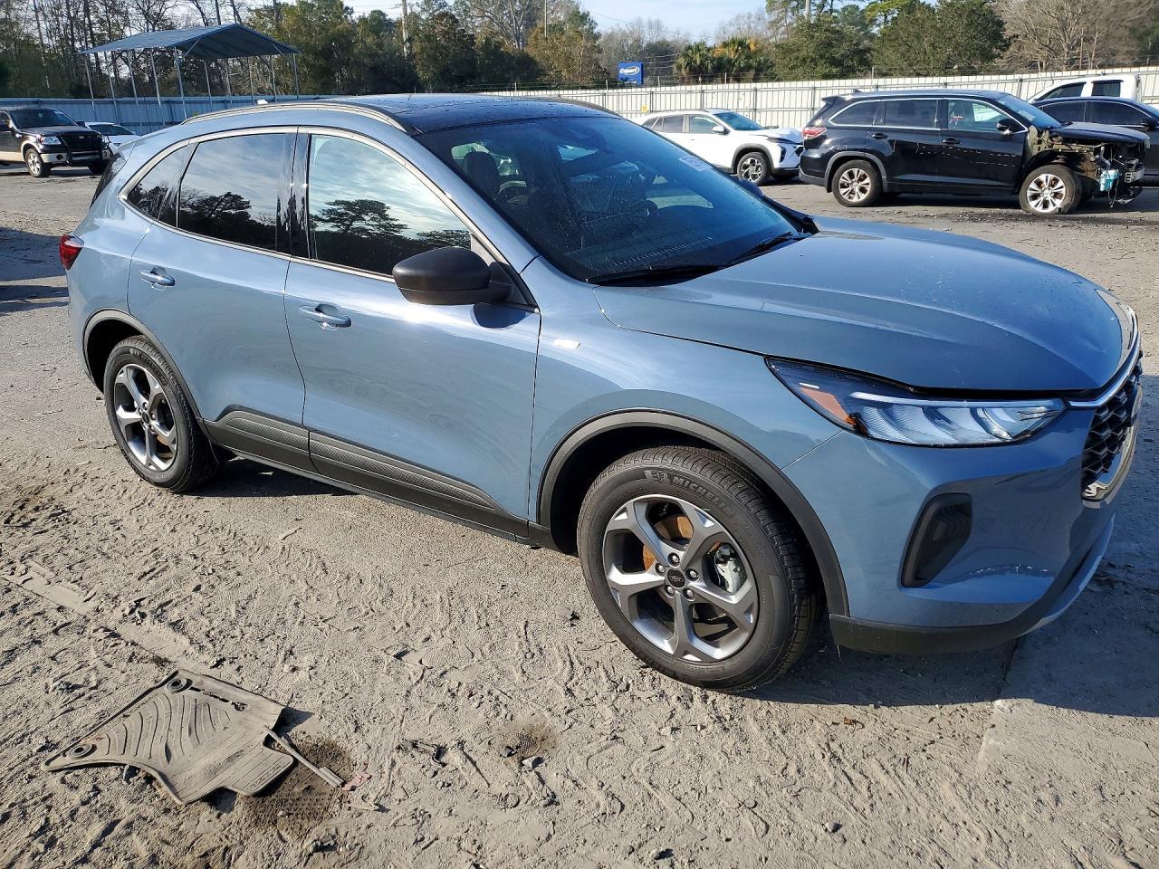 2025 Ford Escape St Line - Фото 4