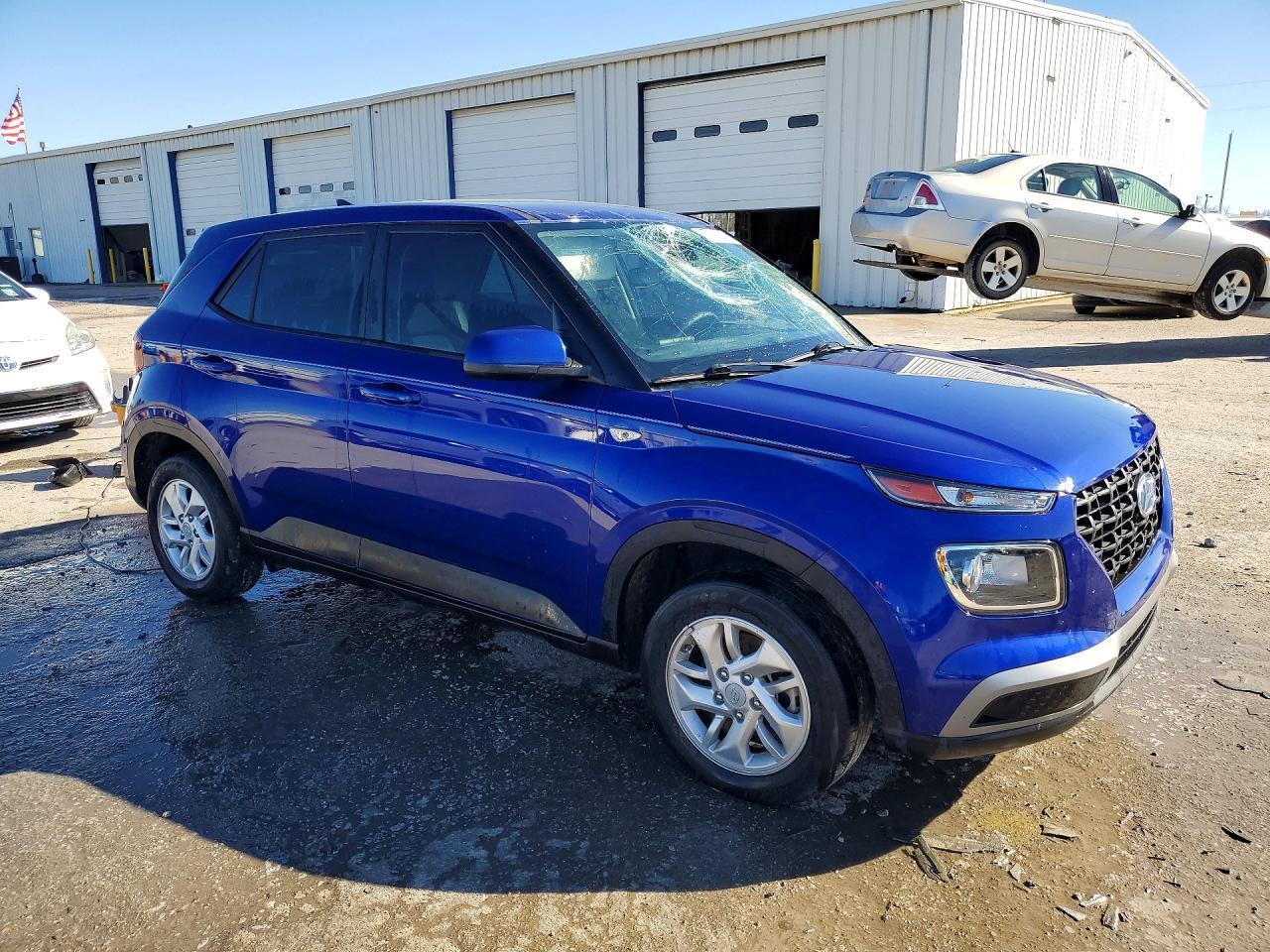 2022 Hyundai Venue Se - Фото 4