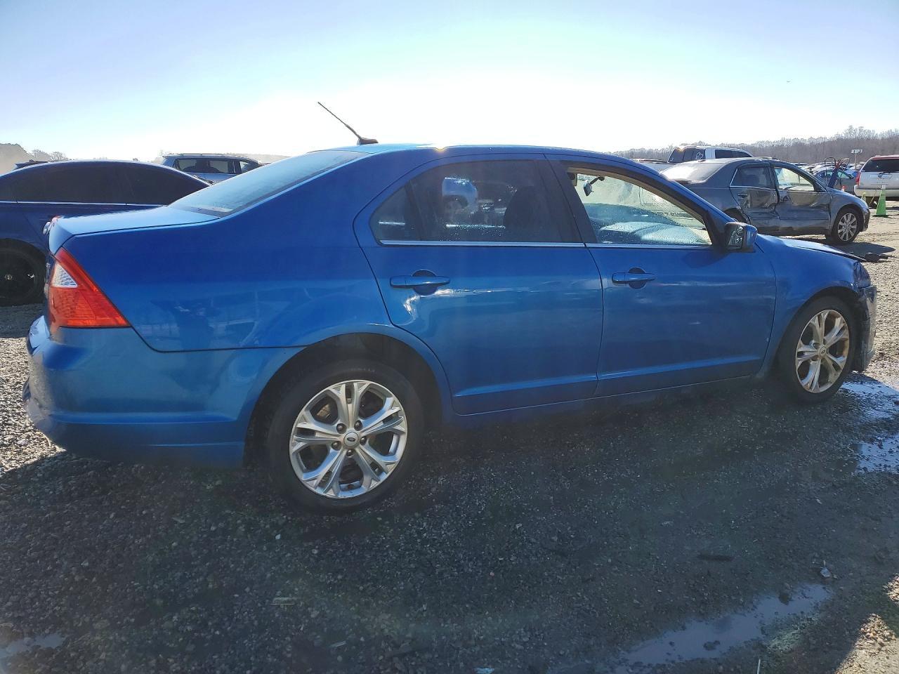 2012 Ford Fusion Se - Image 3