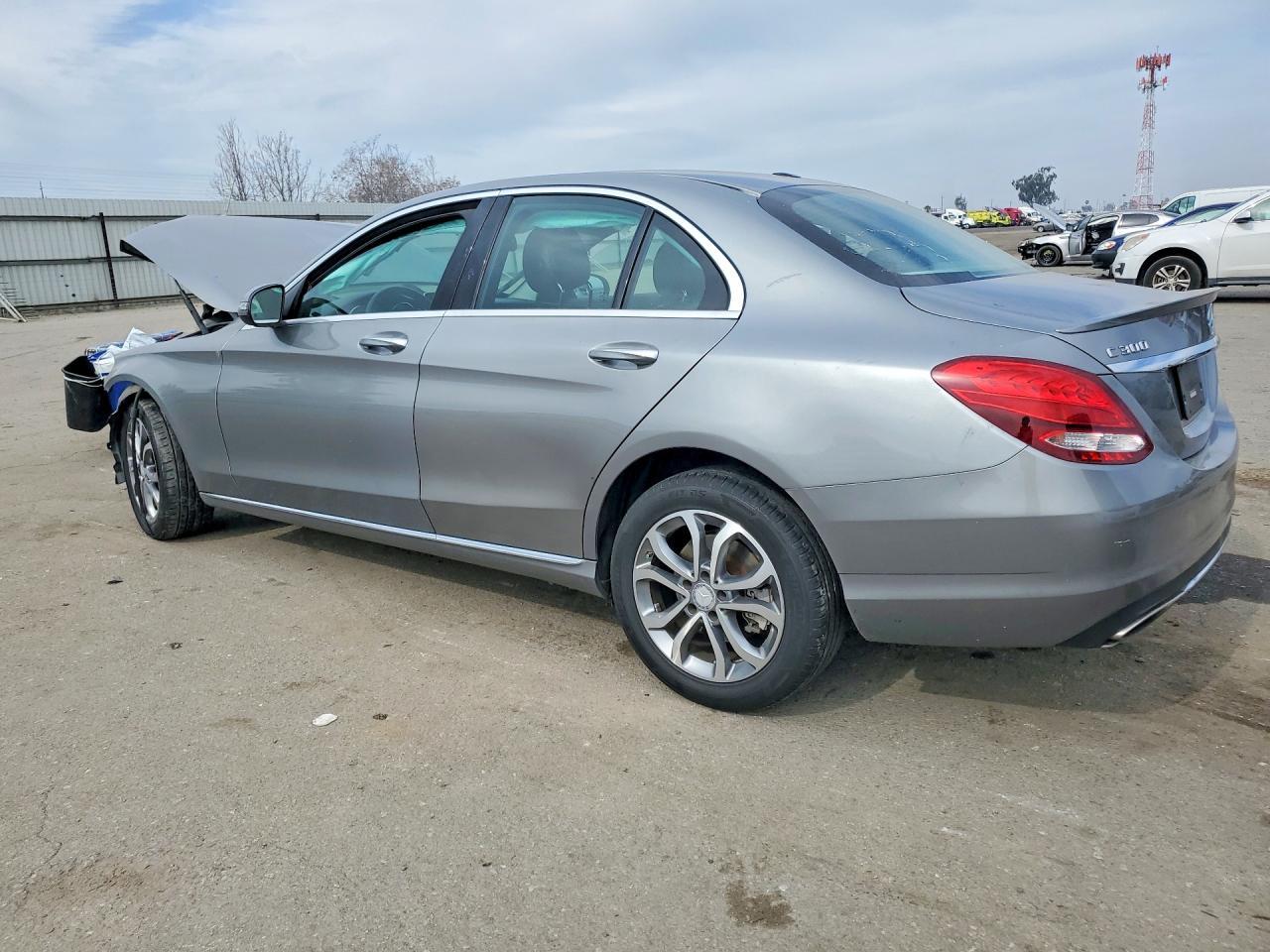 2016 Mercedes-Benz C 300 4Matic - Фото 2