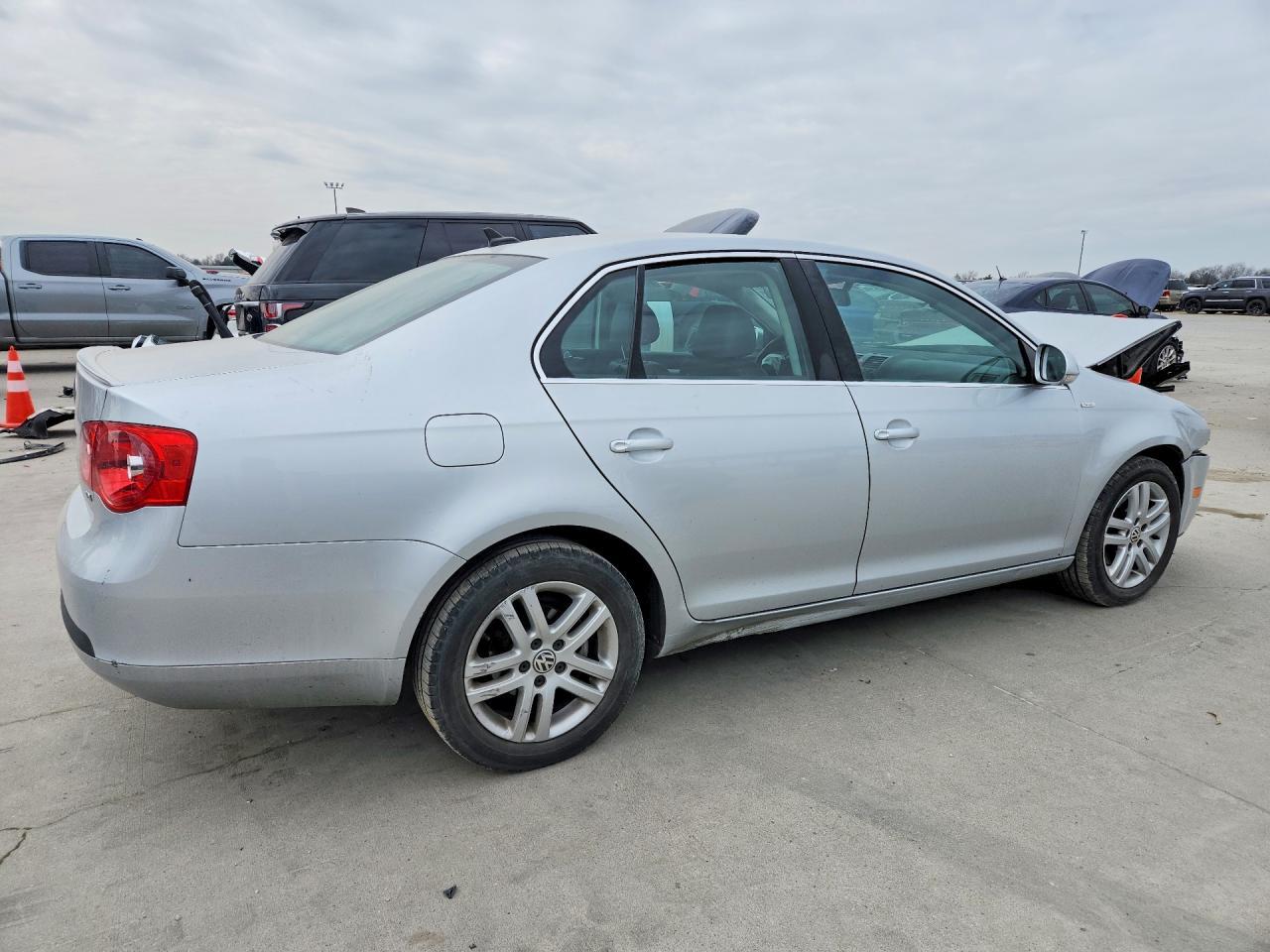 2006 Volkswagen Jetta Tdi - Image 3