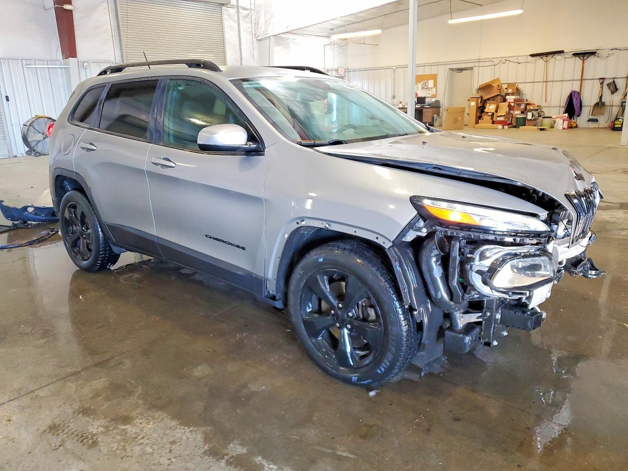 2015 Jeep Cherokee Latitude - Image 4