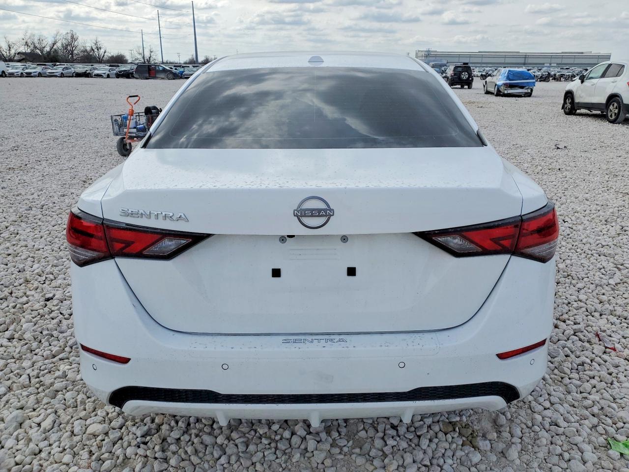 2025 Nissan Sentra Sv - Фото 6