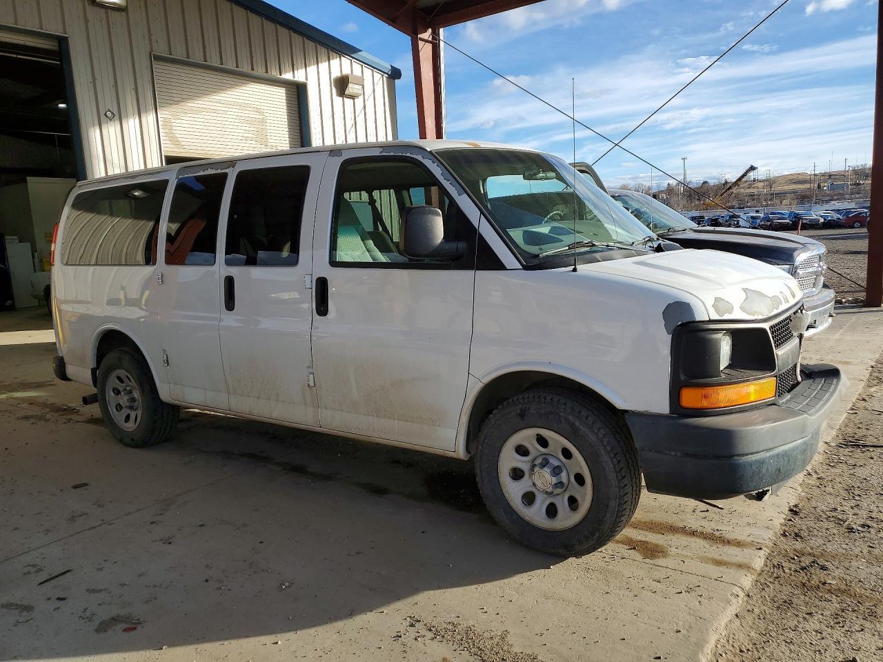 2009 Chevrolet Express G1500 - Фото 4