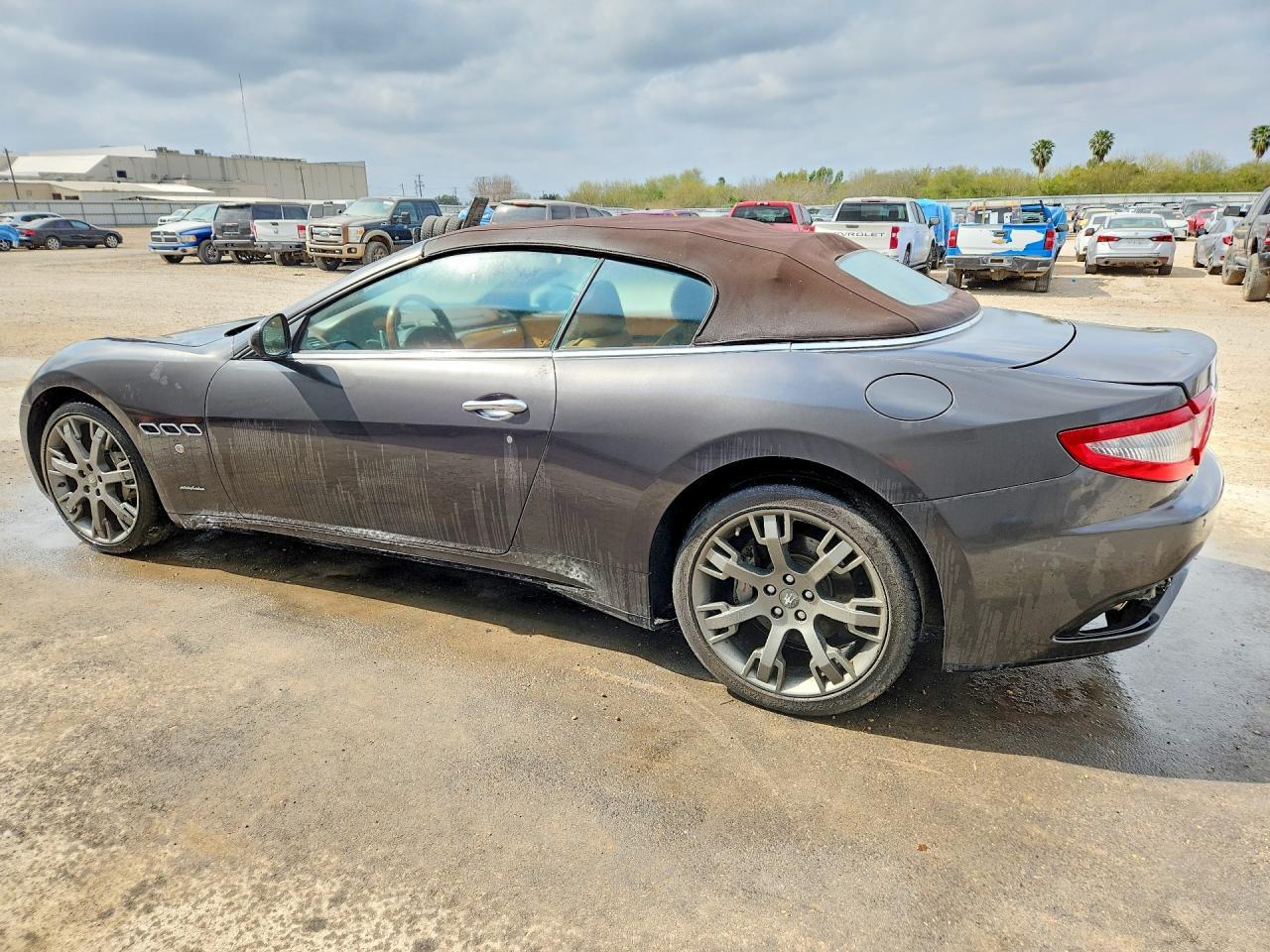 2011 Maserati Granturismo S - Фото 2