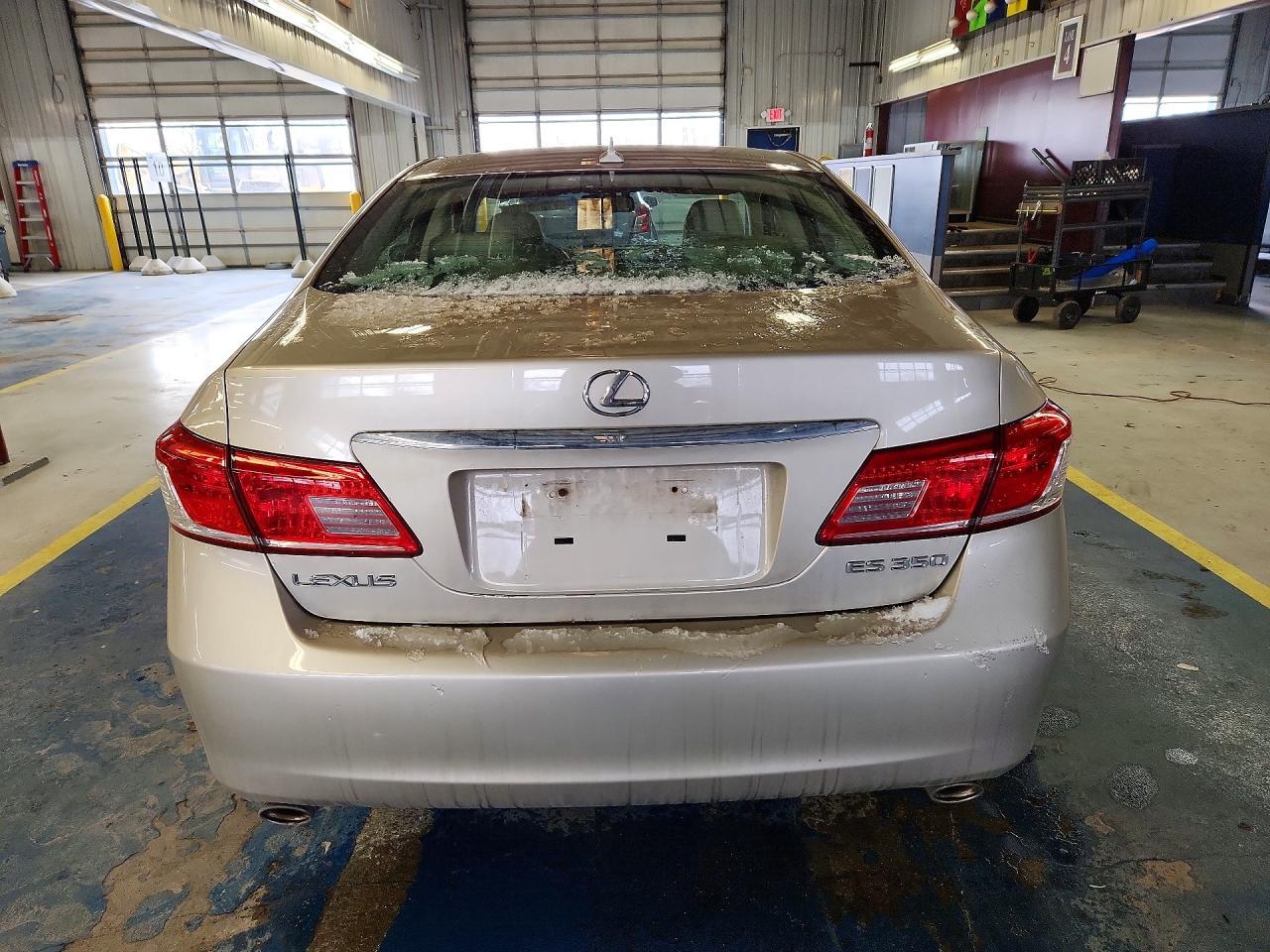 2010 Lexus Es 350 - Фото 6