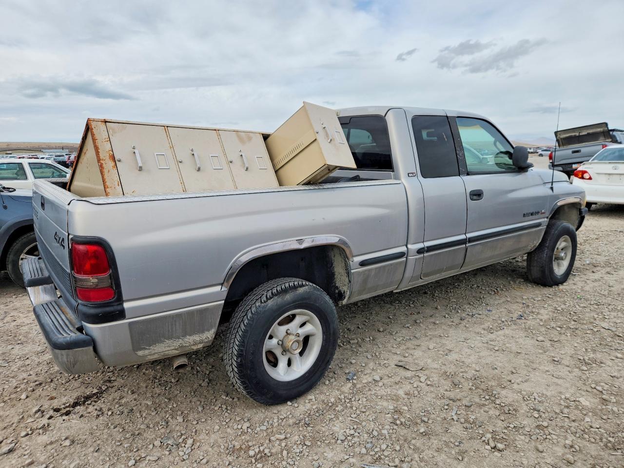 1998 Dodge Ram 1500 - Image 3