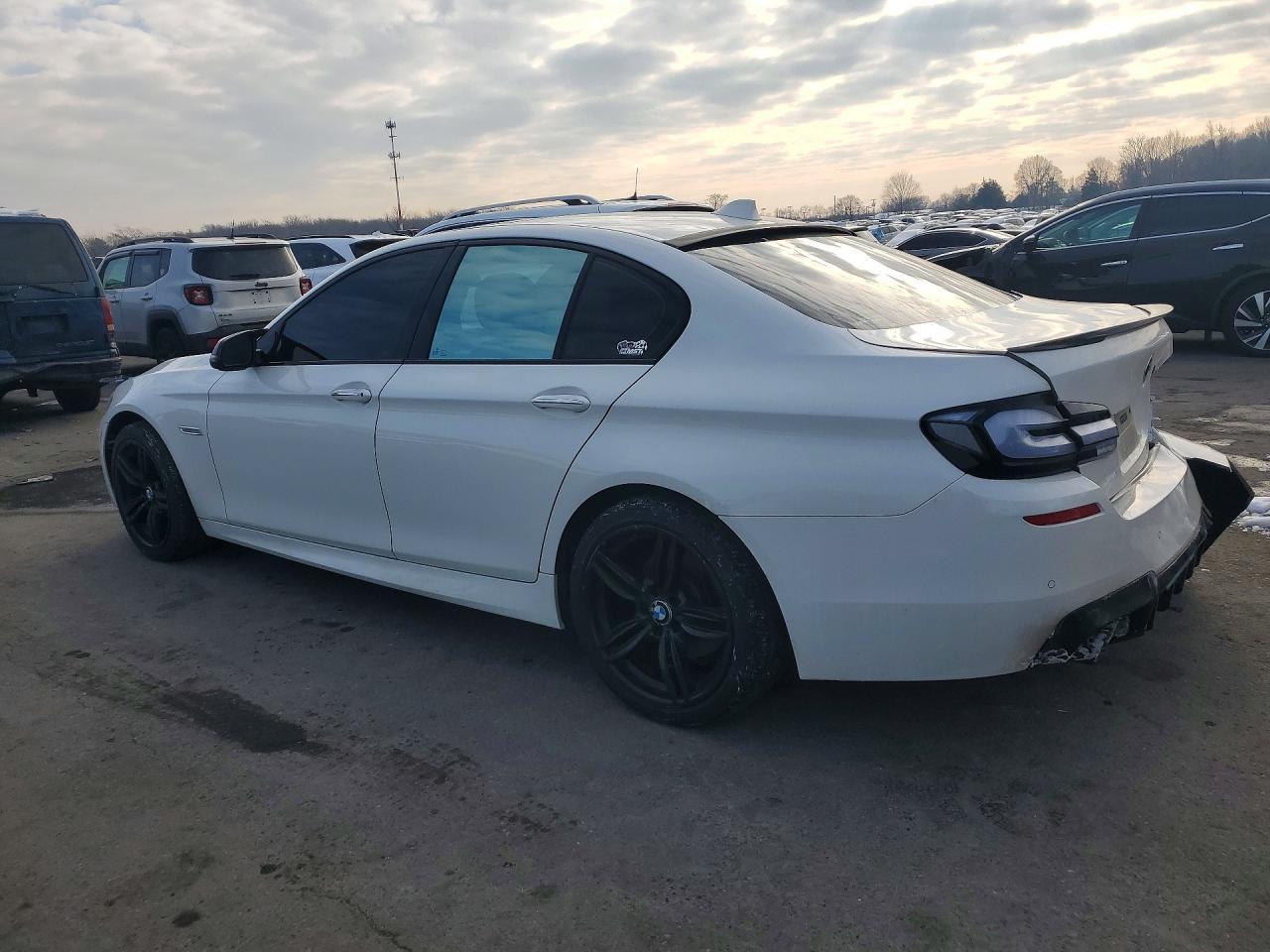 2015 BMW 535 Xi - Image 2
